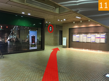 都庁前駅からのアクセス